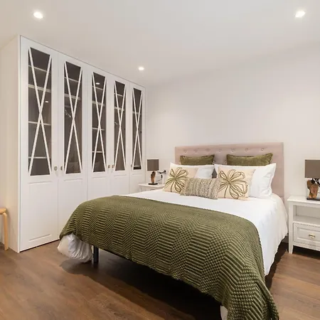 Gran Loro Dorado Apartment